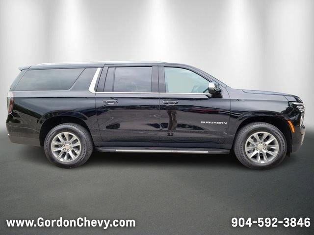 New 2025 Chevrolet Suburban Premier image 8
