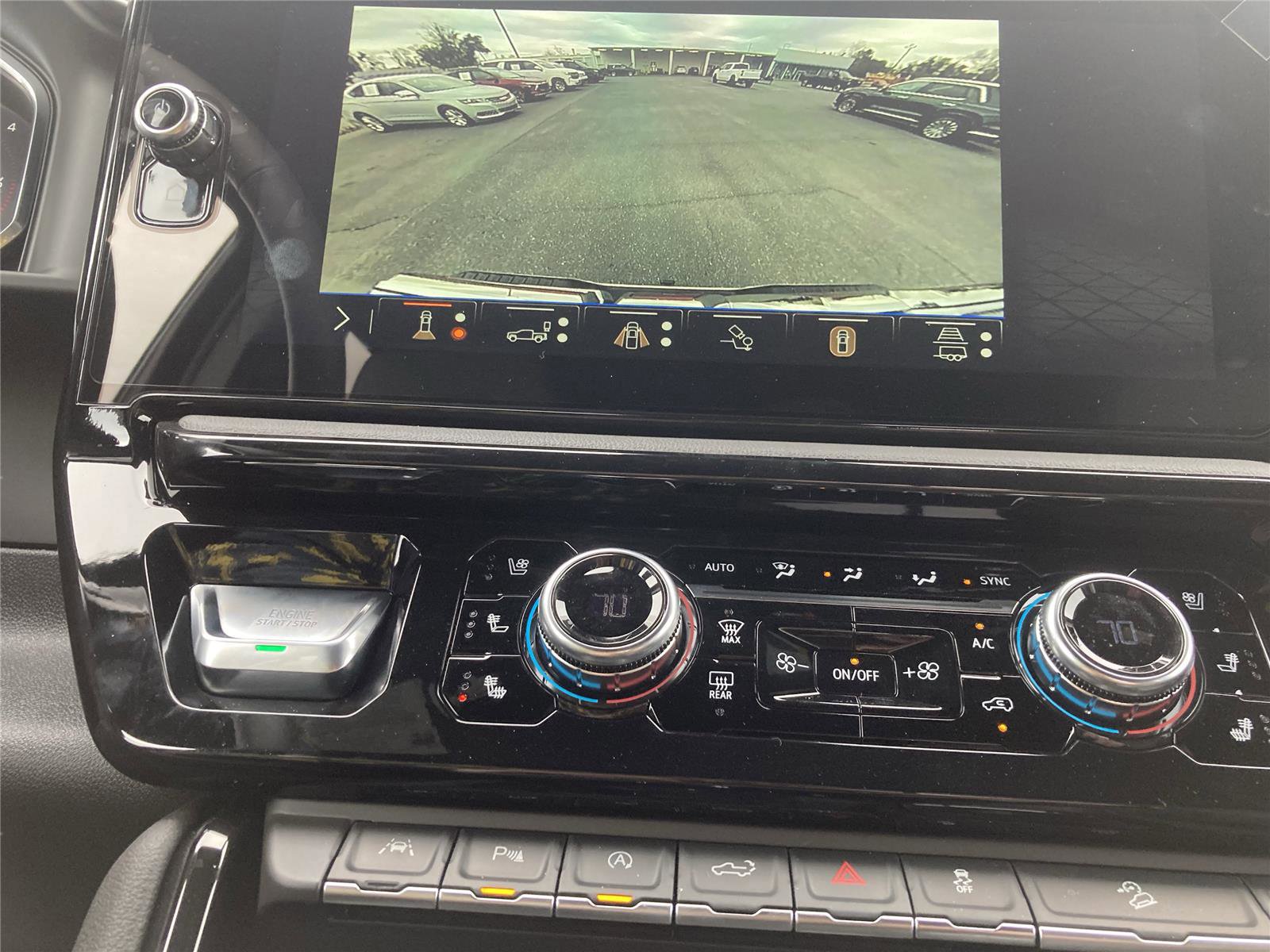 New 2026 GMC Sierra 1500 AT4 w/ AT4 Premium Package image 29