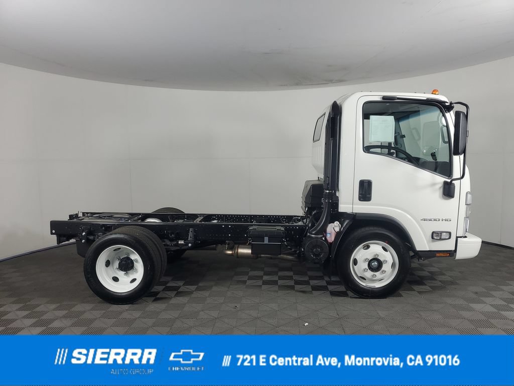 New 2026 Chevrolet Low Cab Forward RWD image 1