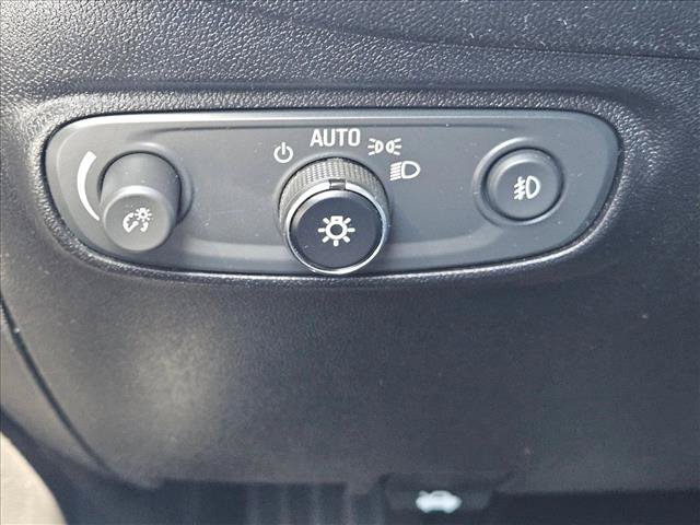 Certified 2018 Chevrolet Equinox Premier AWD/4WD image 12