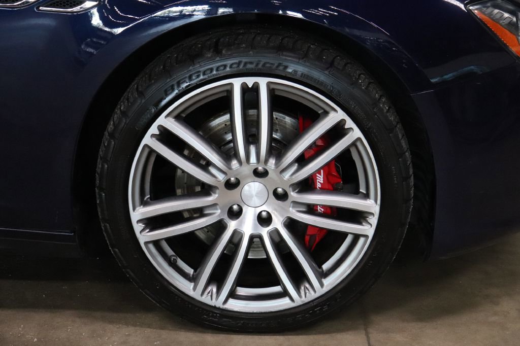 Used 2016 Maserati Ghibli S image 31