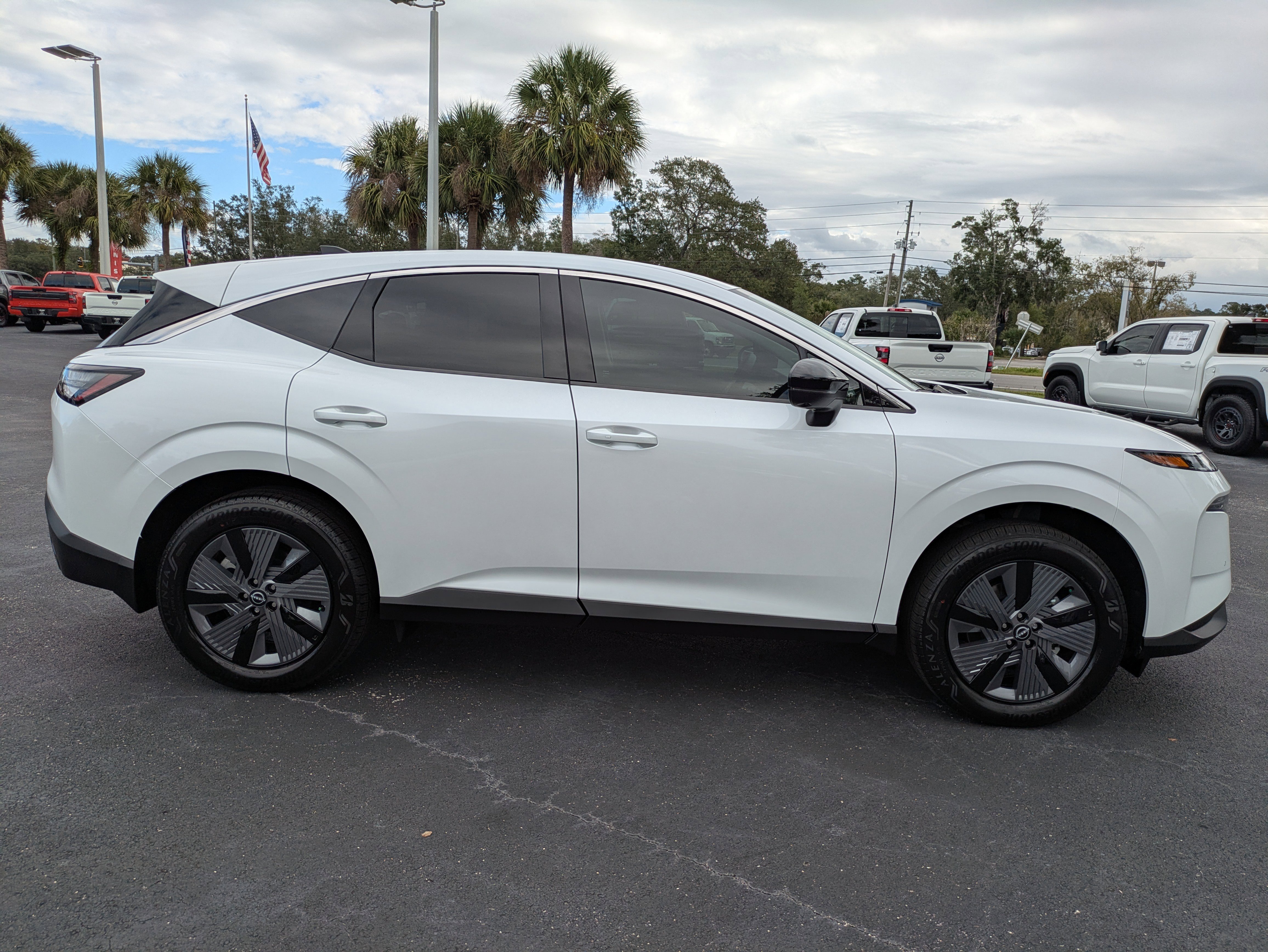 New 2026 Nissan Murano SL image 3