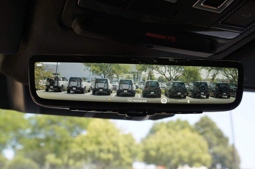 New 2026 Land Rover Defender 110 X AWD/4WD image 30