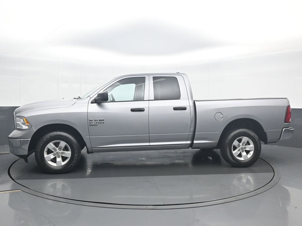 Used 2024 RAM 1500 Classic SLT image 3