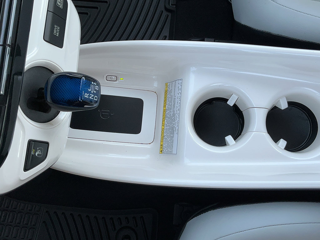 Used 2017 Toyota Prius Four Touring w/ Premium Convenience Package FWD image 38