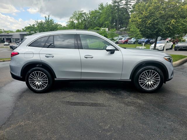 New 2026 Mercedes-Benz GLC 300 4MATIC image 7