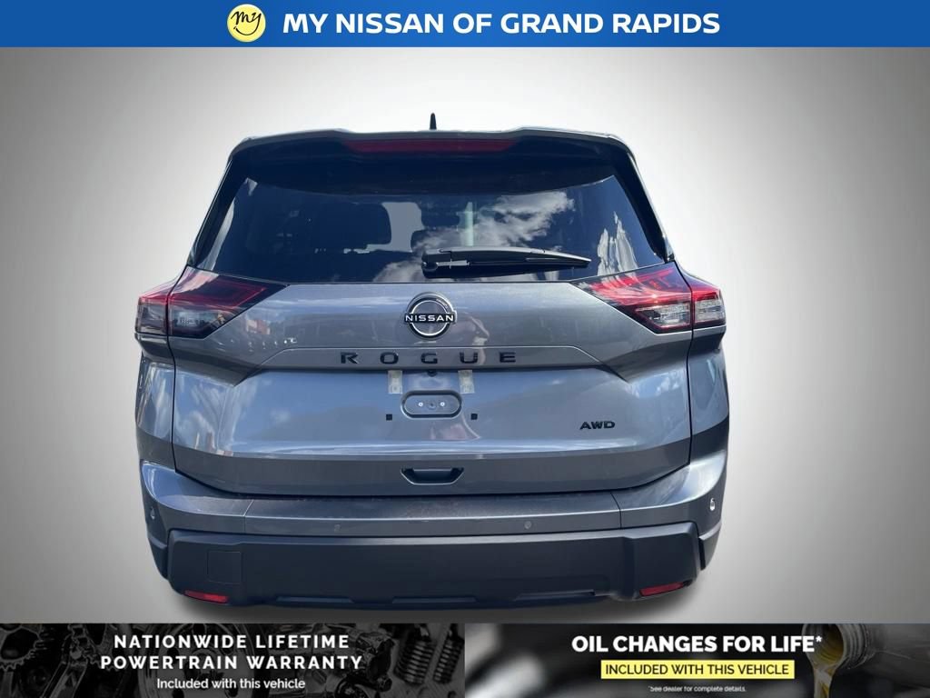 New 2026 Nissan Rogue Dark Armor AWD/4WD image 4