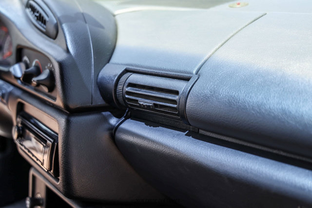 Used 1996 Chevrolet Camaro Z28 RWD image 31