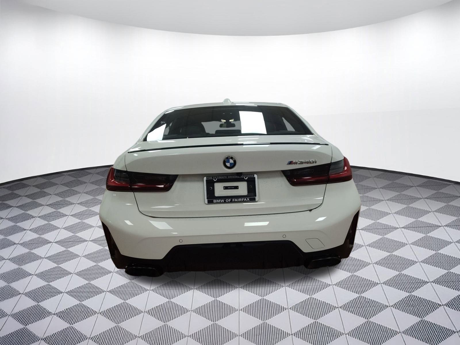 New 2026 BMW M340i w/ Shadowloine Package image 9