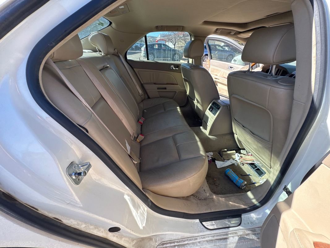 Used 2006 Cadillac STS V8 w/ Preferred Equipment Group image 13