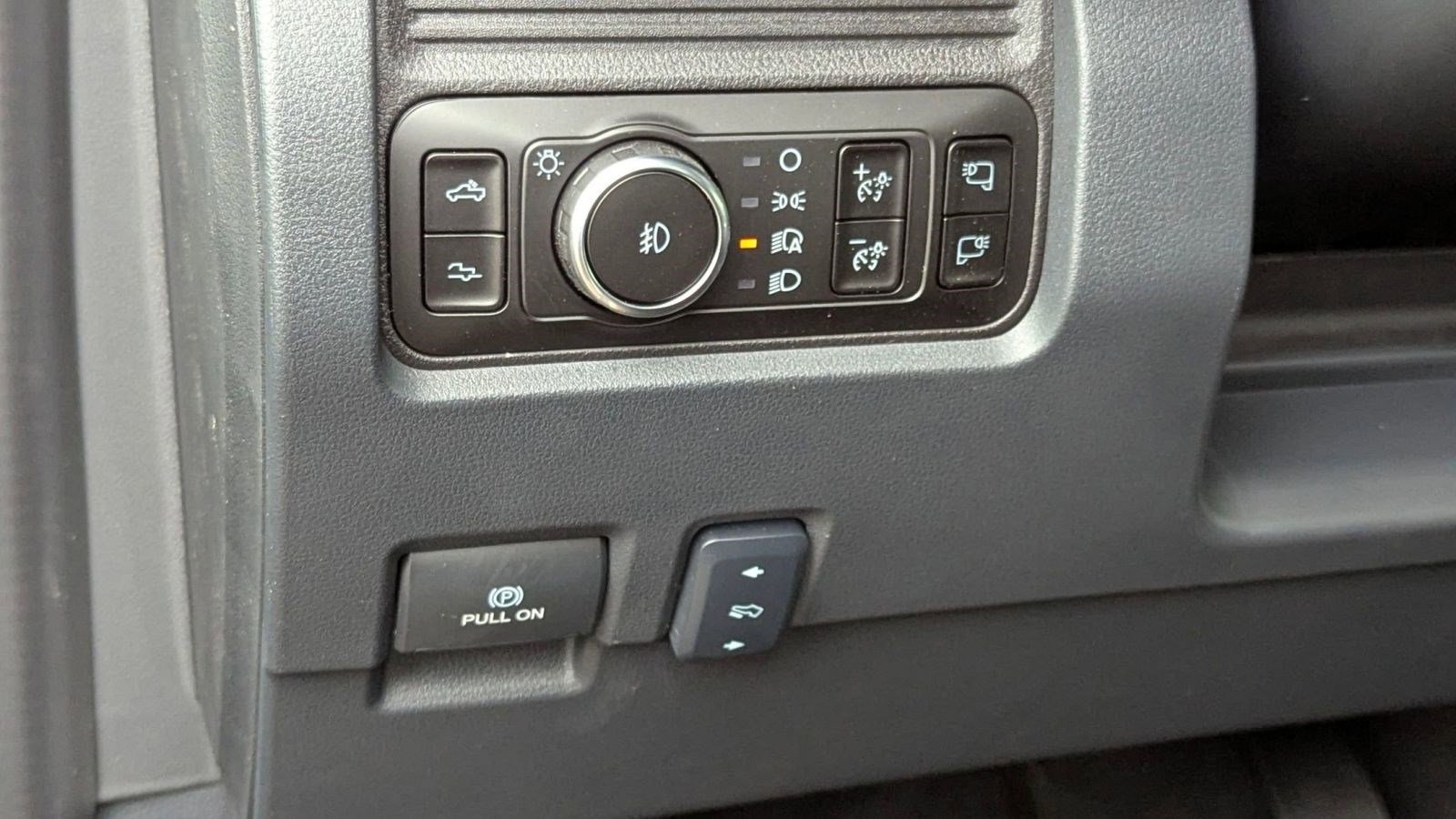 New 2026 Ford F250 Platinum image 18