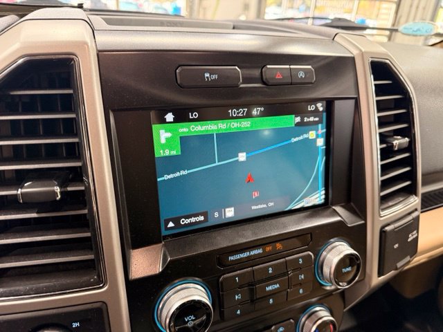 Used 2017 Ford F150 Lariat w/ Equipment Group 502A Luxury AWD/4WD image 15