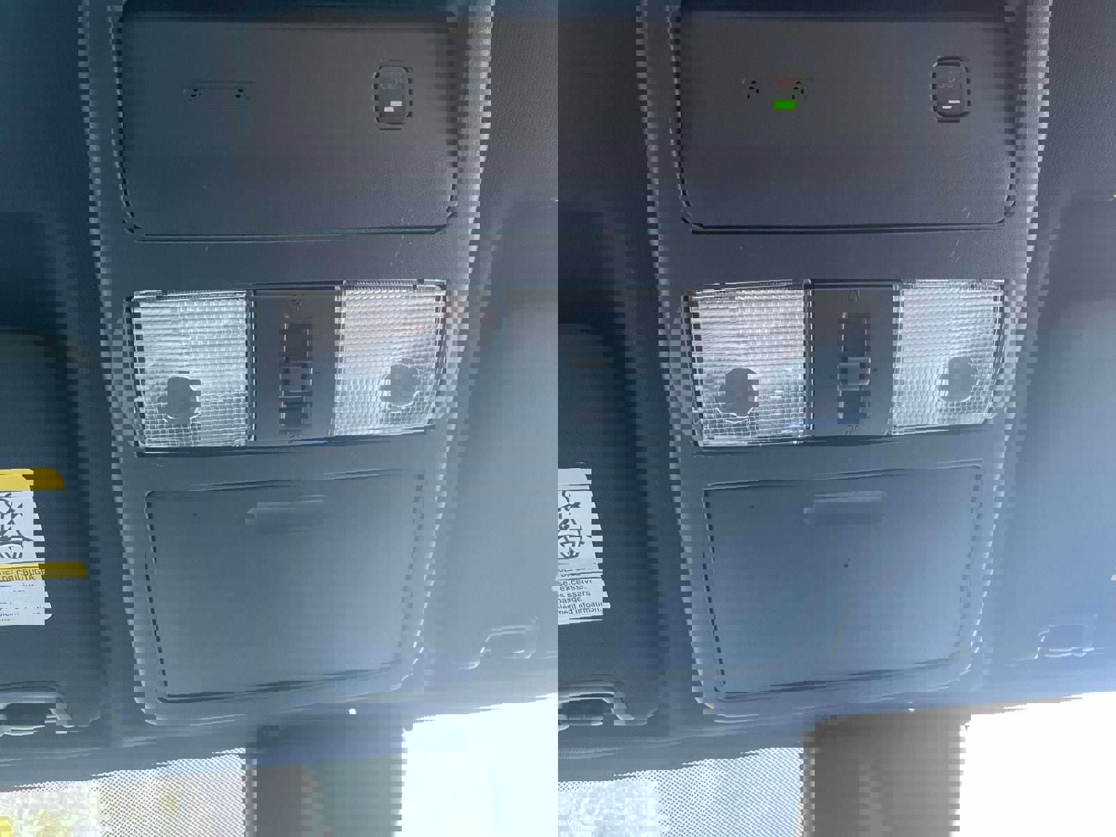 Used 2023 Nissan Frontier PRO-4X w/ Technology Package image 33