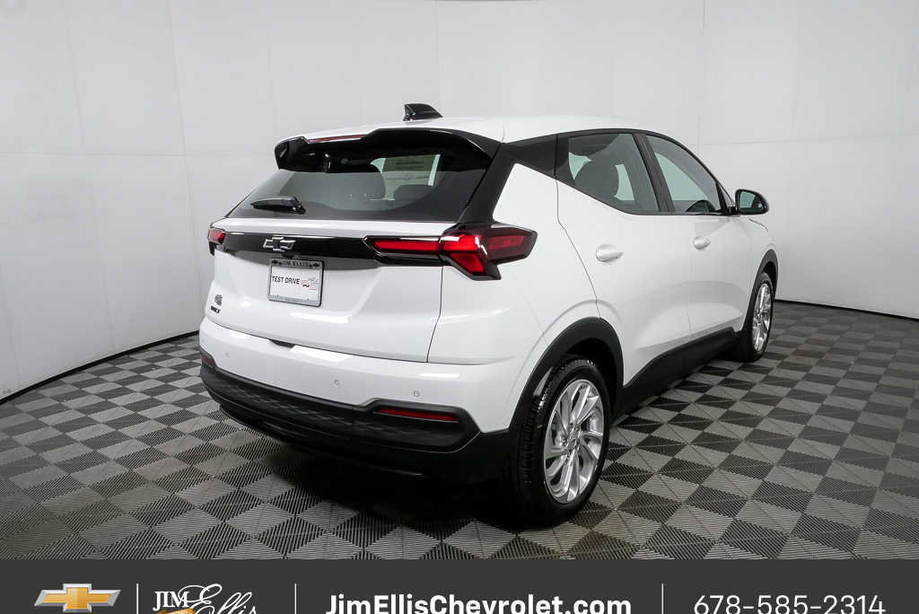 New 2027 Chevrolet Bolt LT w/ Comfort Package image 26