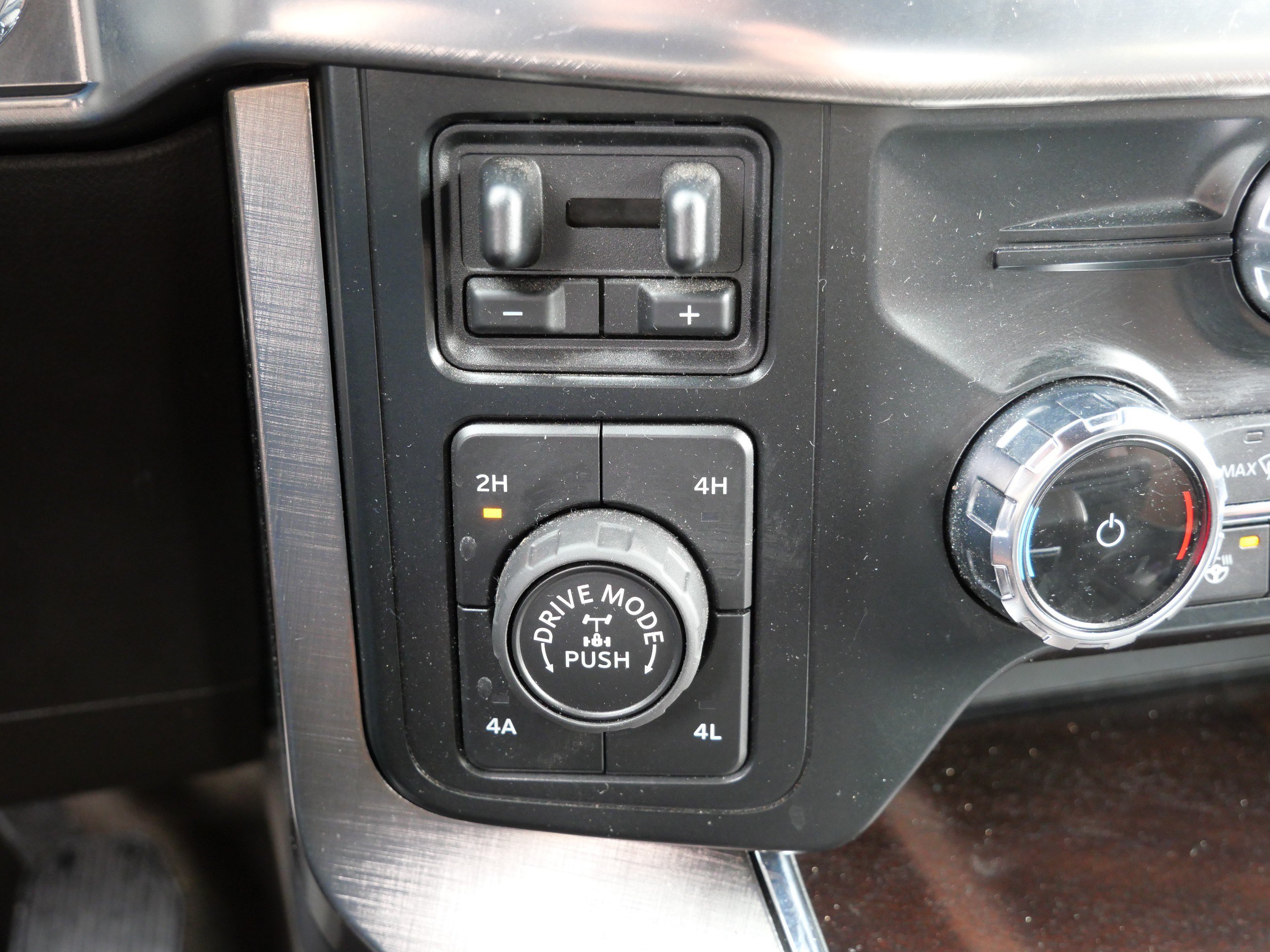 Certified 2022 Ford F150 King Ranch w/ Equipment Group 601A High AWD/4WD image 33