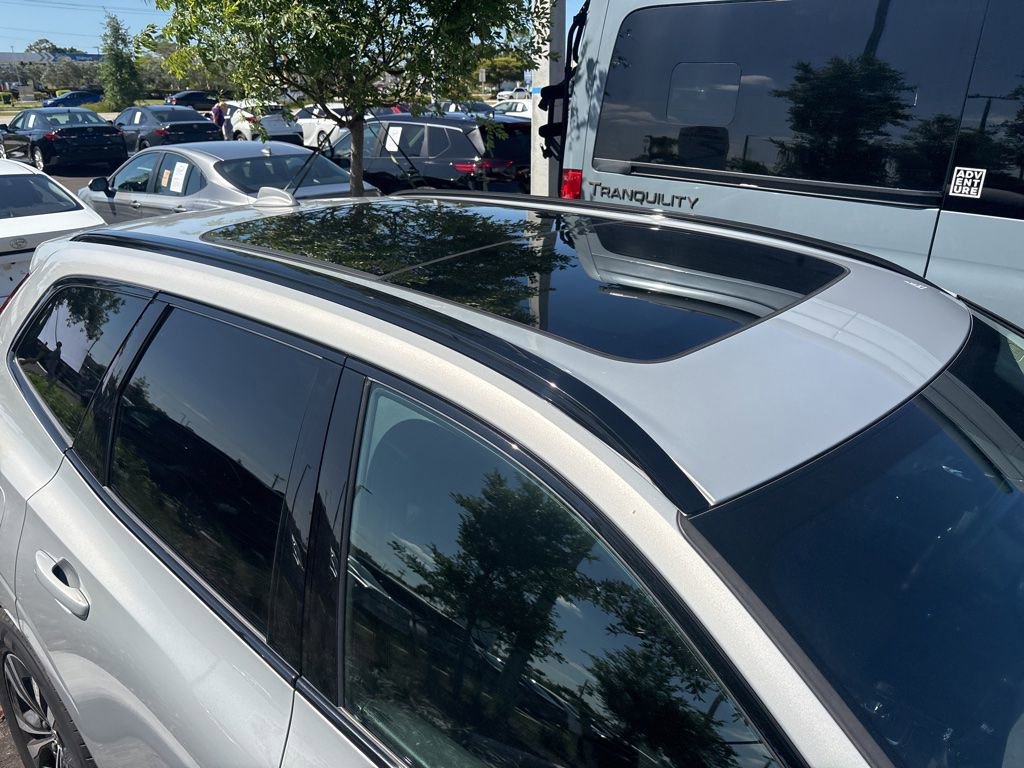 Used 2024 Volvo XC60 B5 Core image 7