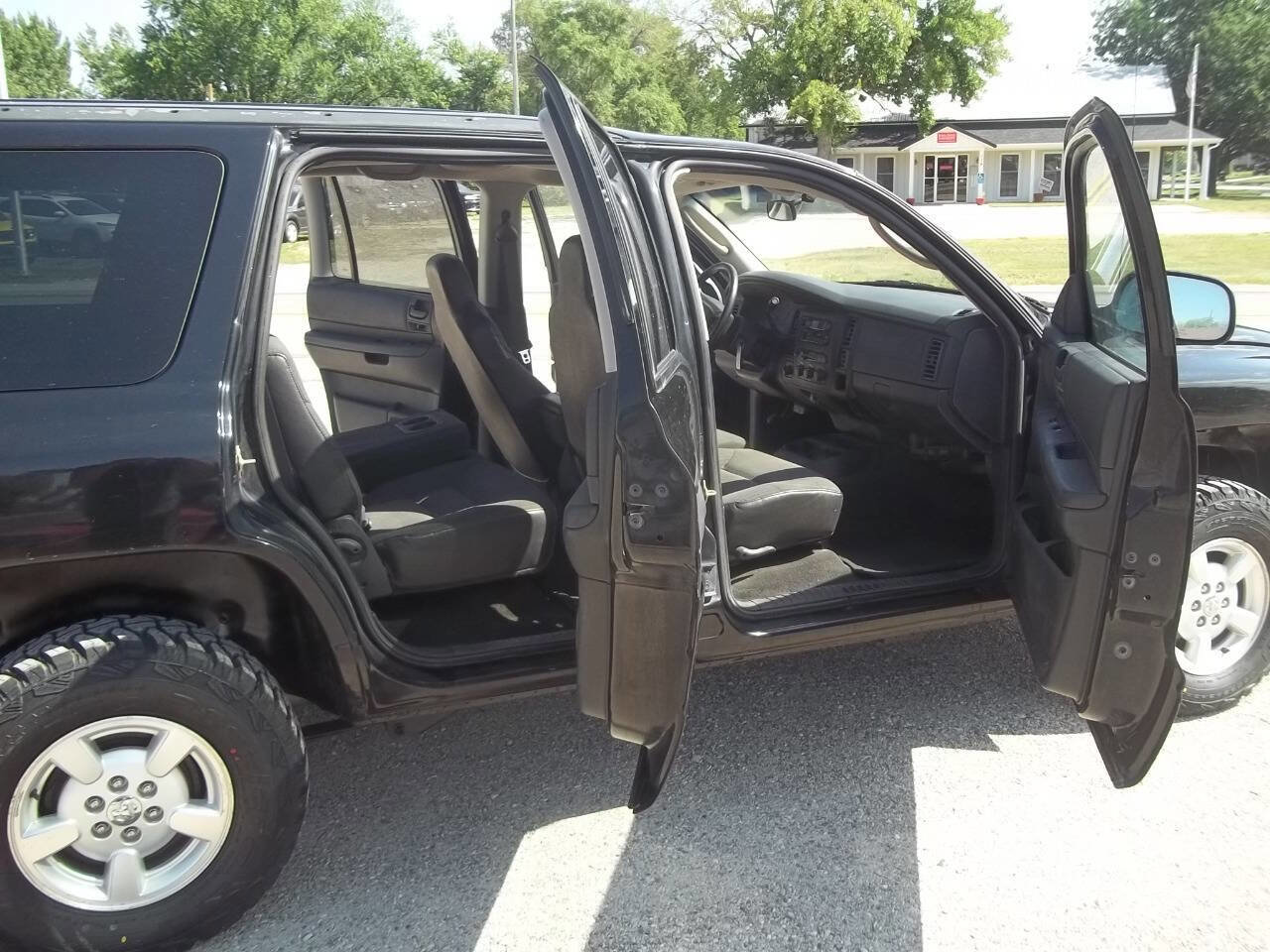 Used 2001 Dodge Durango Sport 4WD 4dr SUV image 12