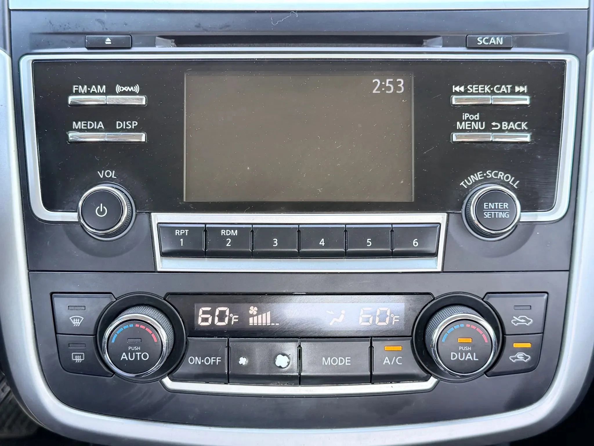 Used 2017 Nissan Altima 2.5 SL w/ Moonroof Package FWD image 26