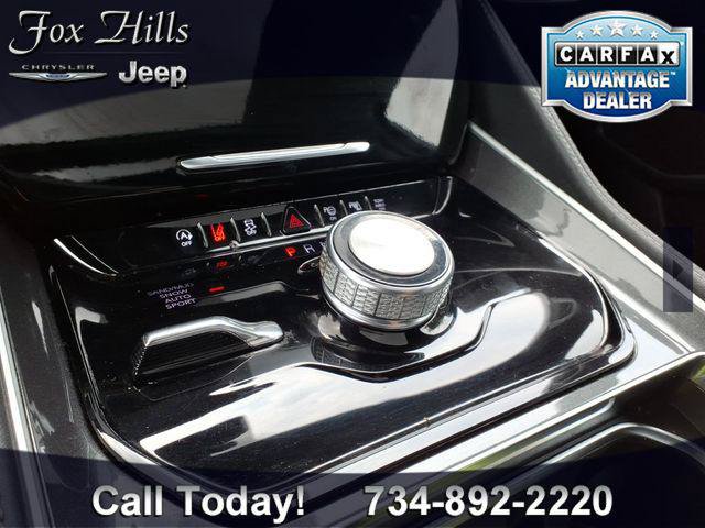Certified 2024 Jeep Wagoneer 4WD w/ Premium Group I image 25