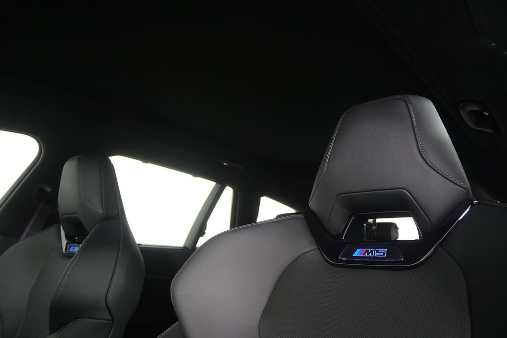 New 2027 BMW M5 Touring AWD/4WD image 12