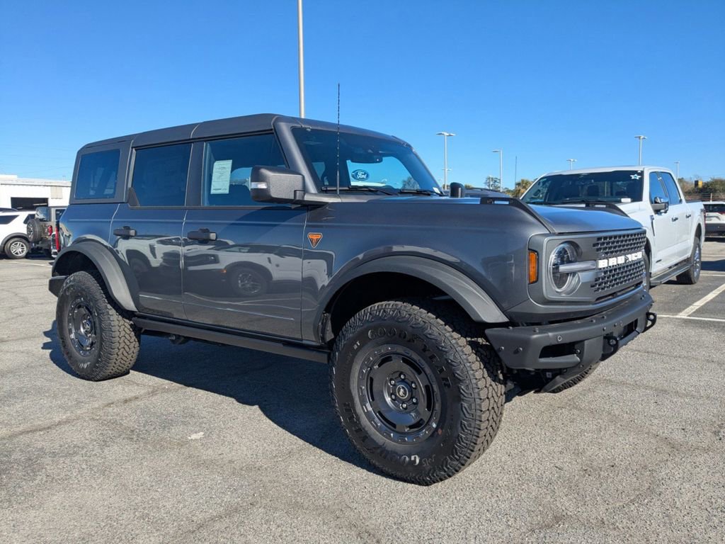 New 2025 Ford Bronco Badlands image 1