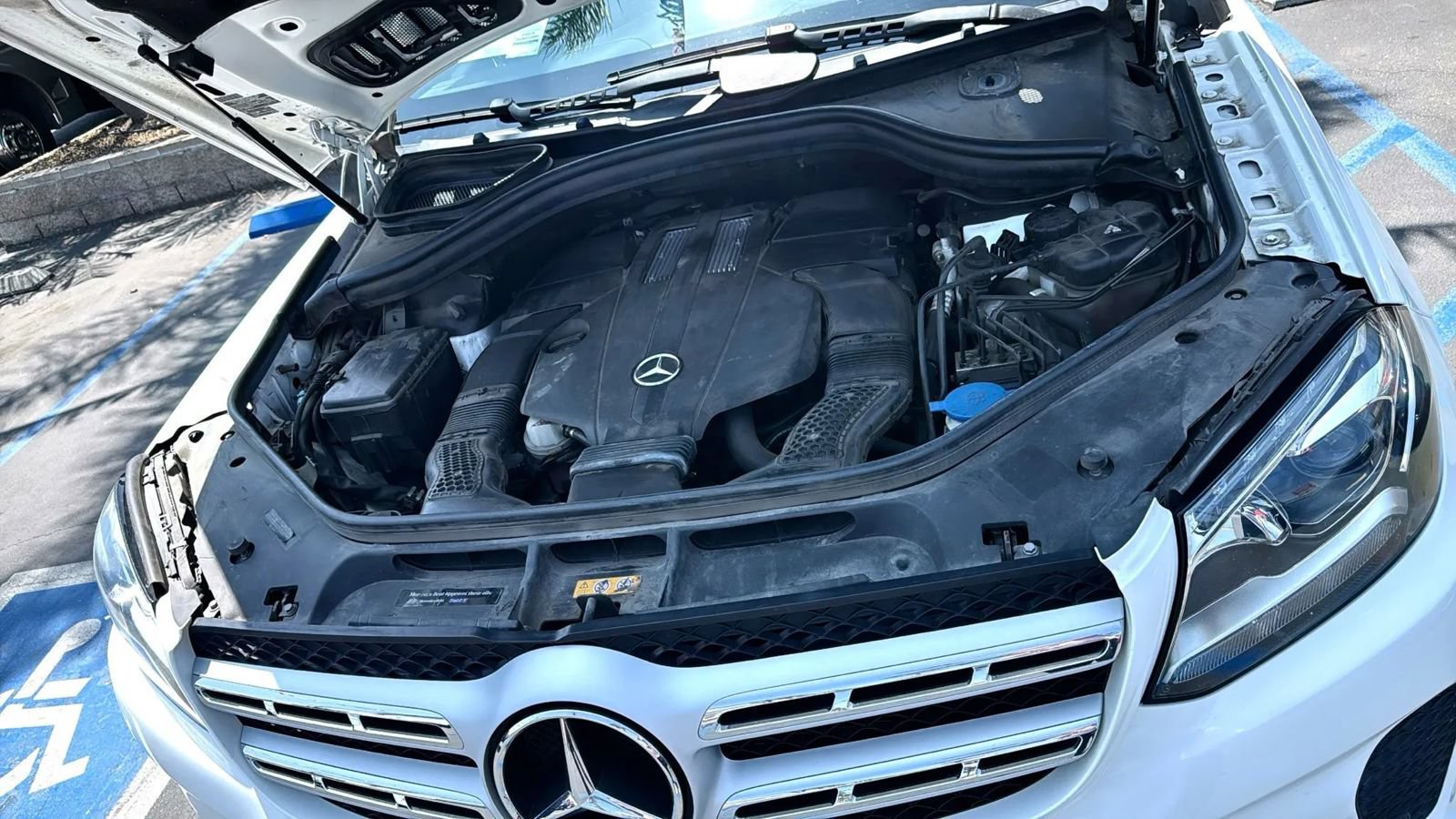 Used 2018 Mercedes-Benz GLS 450 4MATIC w/ Premium Package image 23