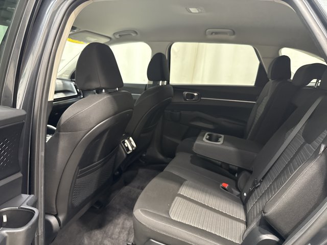 Certified 2024 Kia Sorento LX FWD image 14