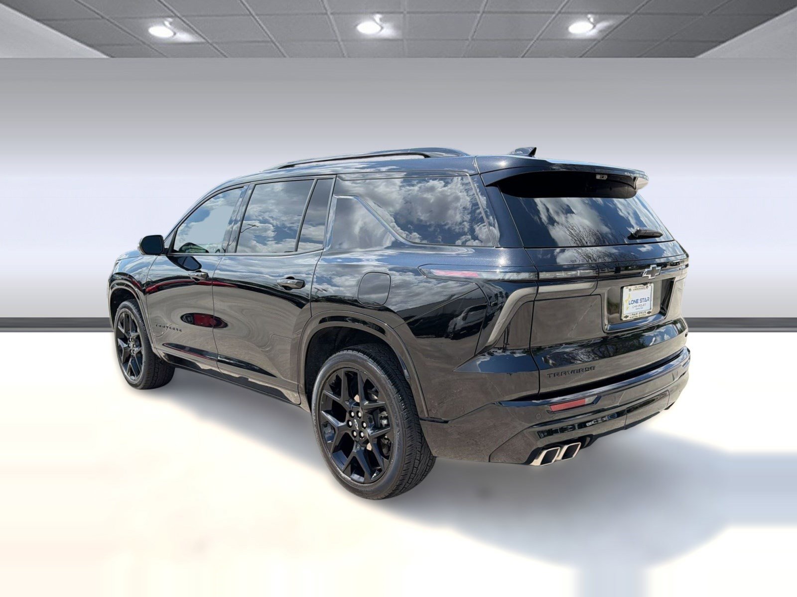 Certified 2024 Chevrolet Traverse RS FWD image 3