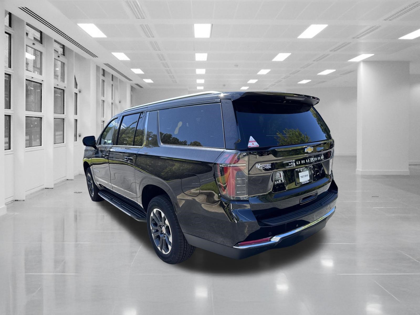 New 2026 Chevrolet Suburban LS RWD image 7