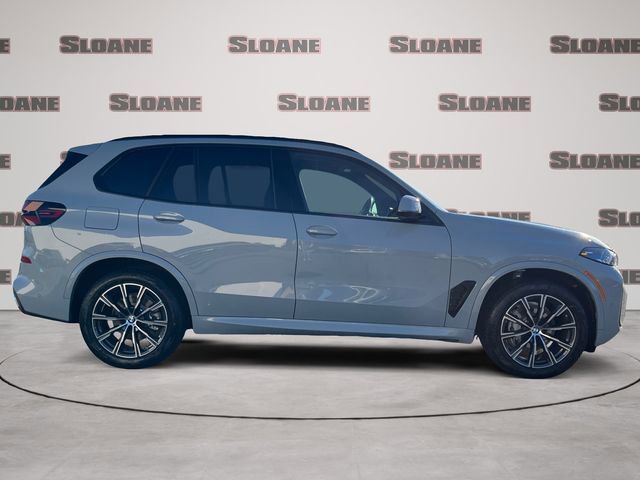New 2026 BMW X5 xDrive40i w/ M Sport Package AWD/4WD image 6