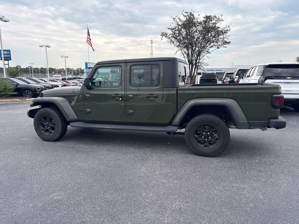 Used 2023 Jeep Gladiator Sport AWD/4WD image 6