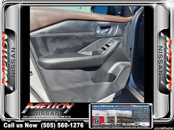 Used 2023 Nissan Rogue SL image 6