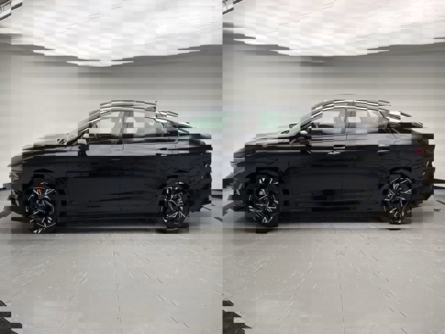 Used 2025 Kia K5 GT-Line w/ GT-Line Premium Package image 2