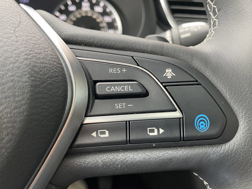 Used 2024 INFINITI QX50 Luxe image 30