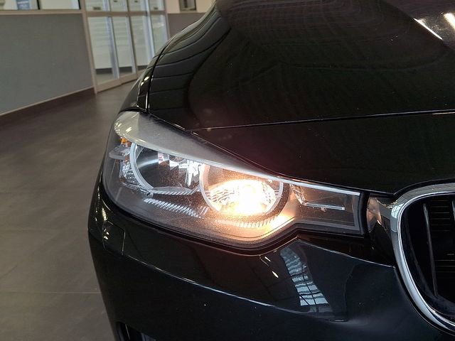 Used 2015 BMW 328i xDrive Sedan image 9