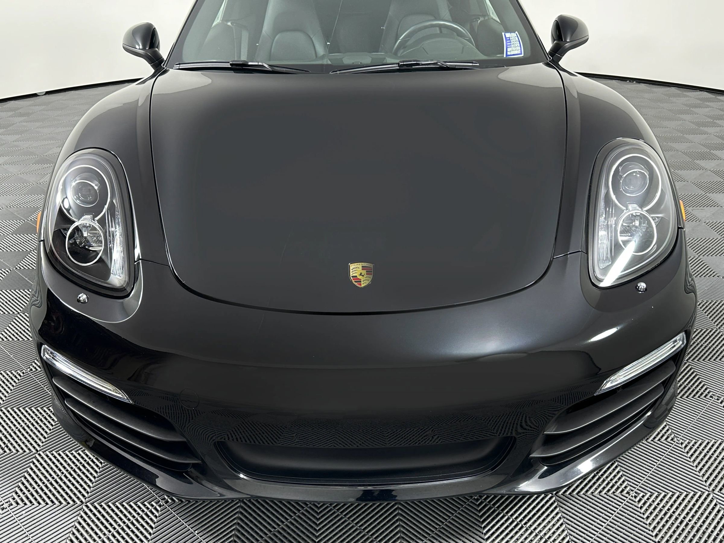 Used 2016 Porsche Boxster S RWD image 3