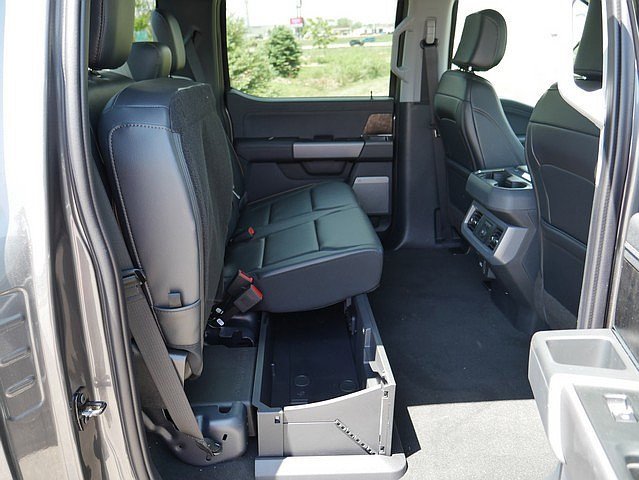 New 2025 Ford F350 Lariat w/ Lariat Ultimate Package image 29