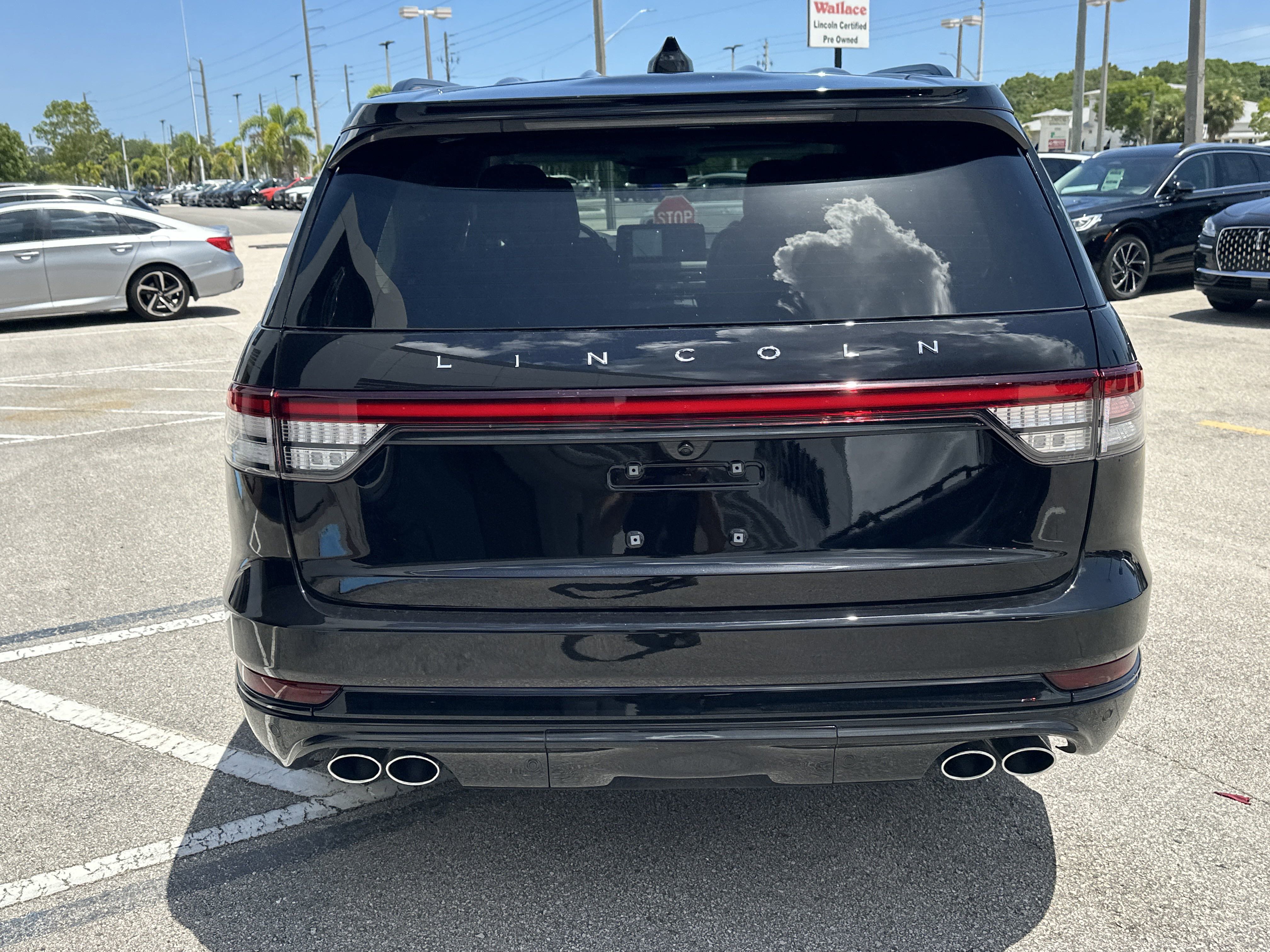 New 2025 Lincoln Aviator Reserve w/ Equipment Group 201A image 7