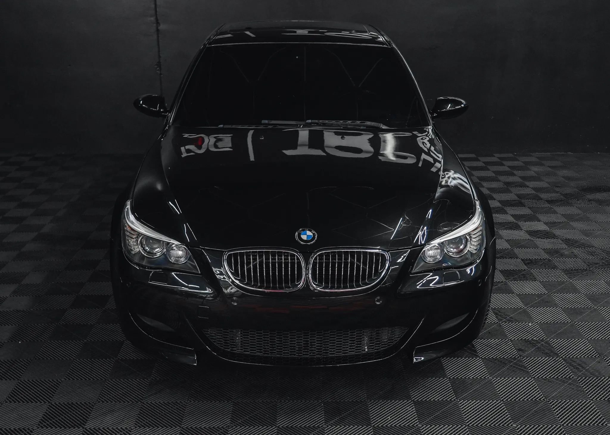 Used 2008 BMW M5 RWD image 9