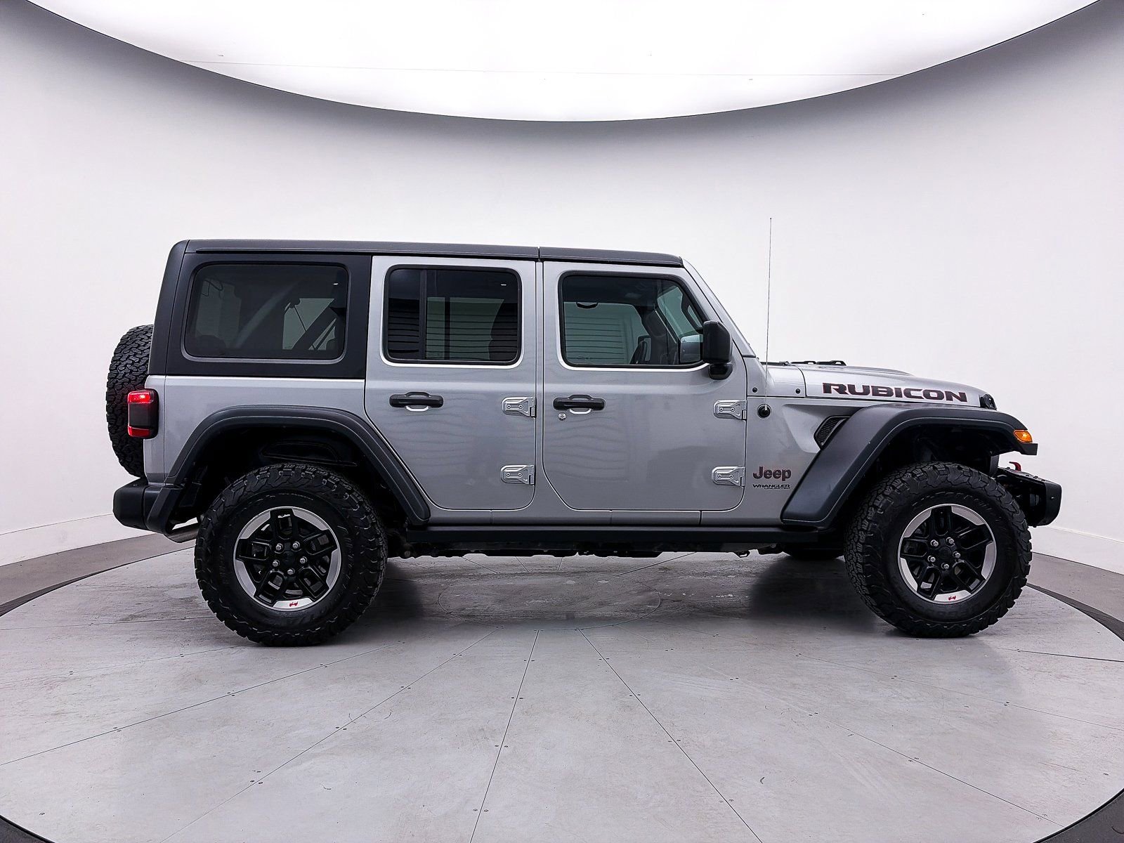 Used 2018 Jeep Wrangler Unlimited Rubicon w/ Steel Bumper Group image 38