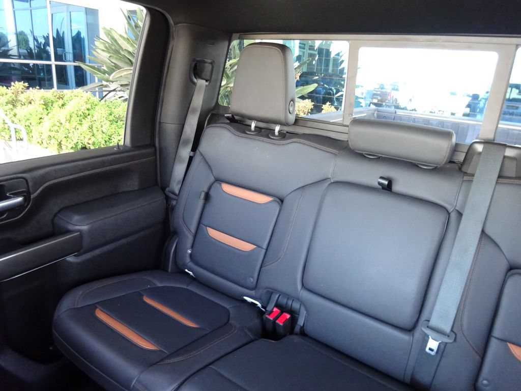 Certified 2023 GMC Sierra 2500 AT4 w/ AT4 Premium Plus Package AWD/4WD image 17