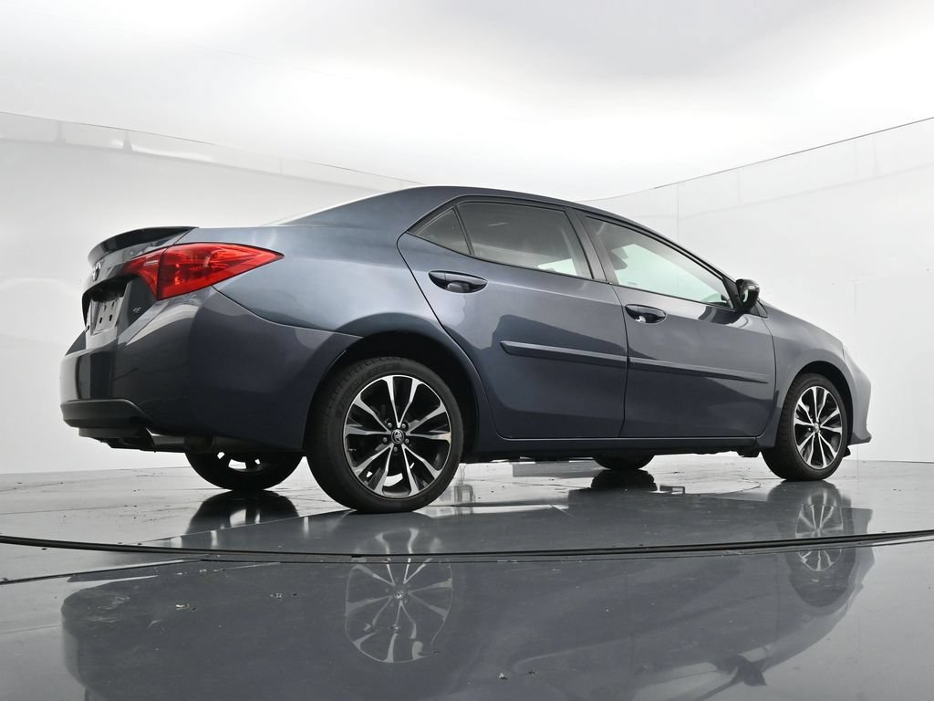 Used 2017 Toyota Corolla SE w/ Carpet Mat Package (TMS) FWD image 29