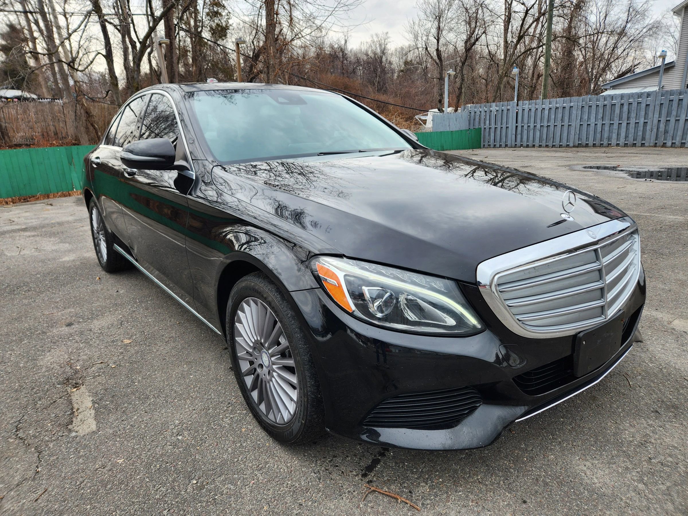 Used 2016 Mercedes-Benz C 300 4MATIC Sedan w/ Multimedia Package image 3