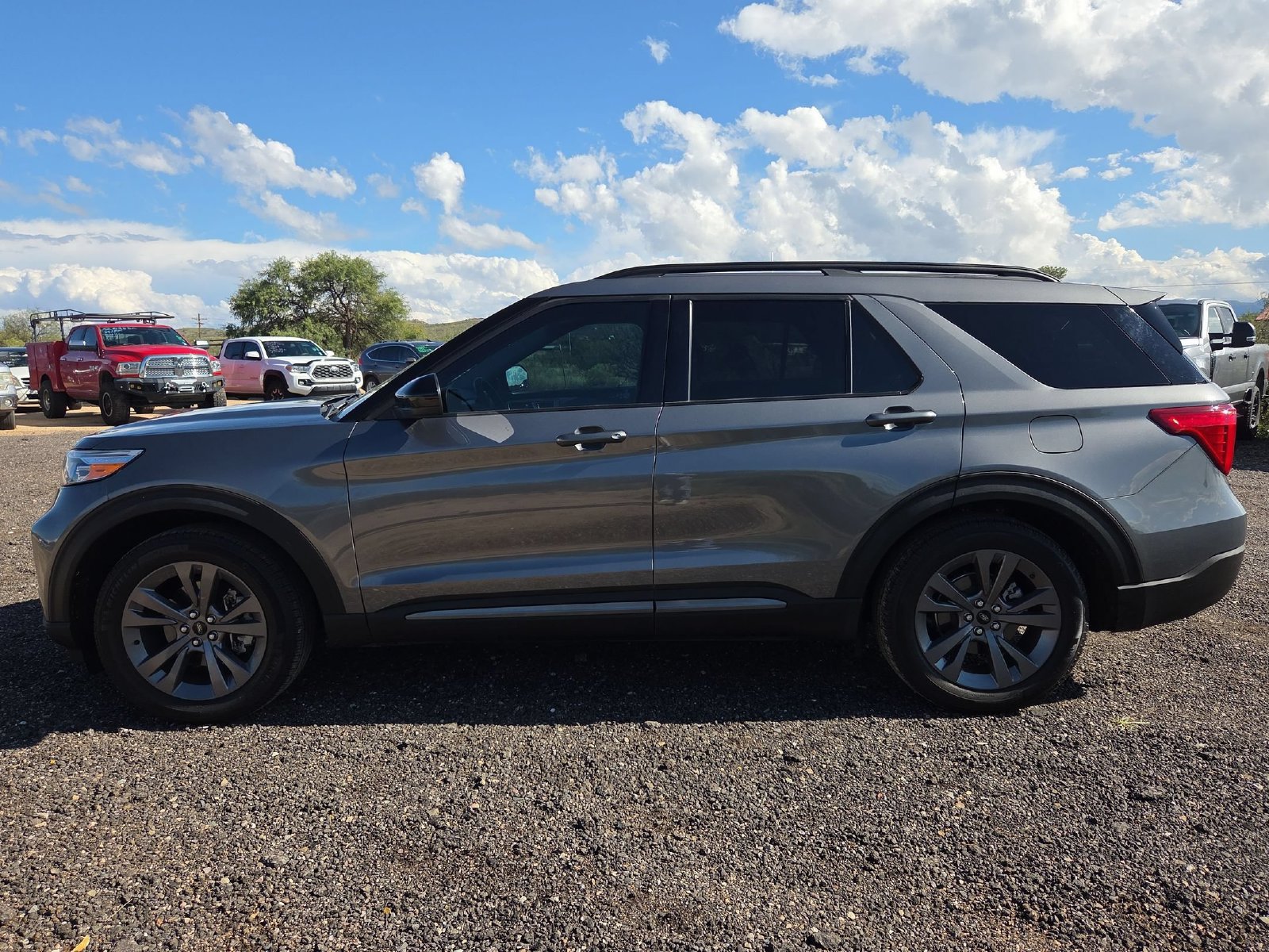 Certified 2023 Ford Explorer XLT w/ Equipment Group 202A RWD image 9