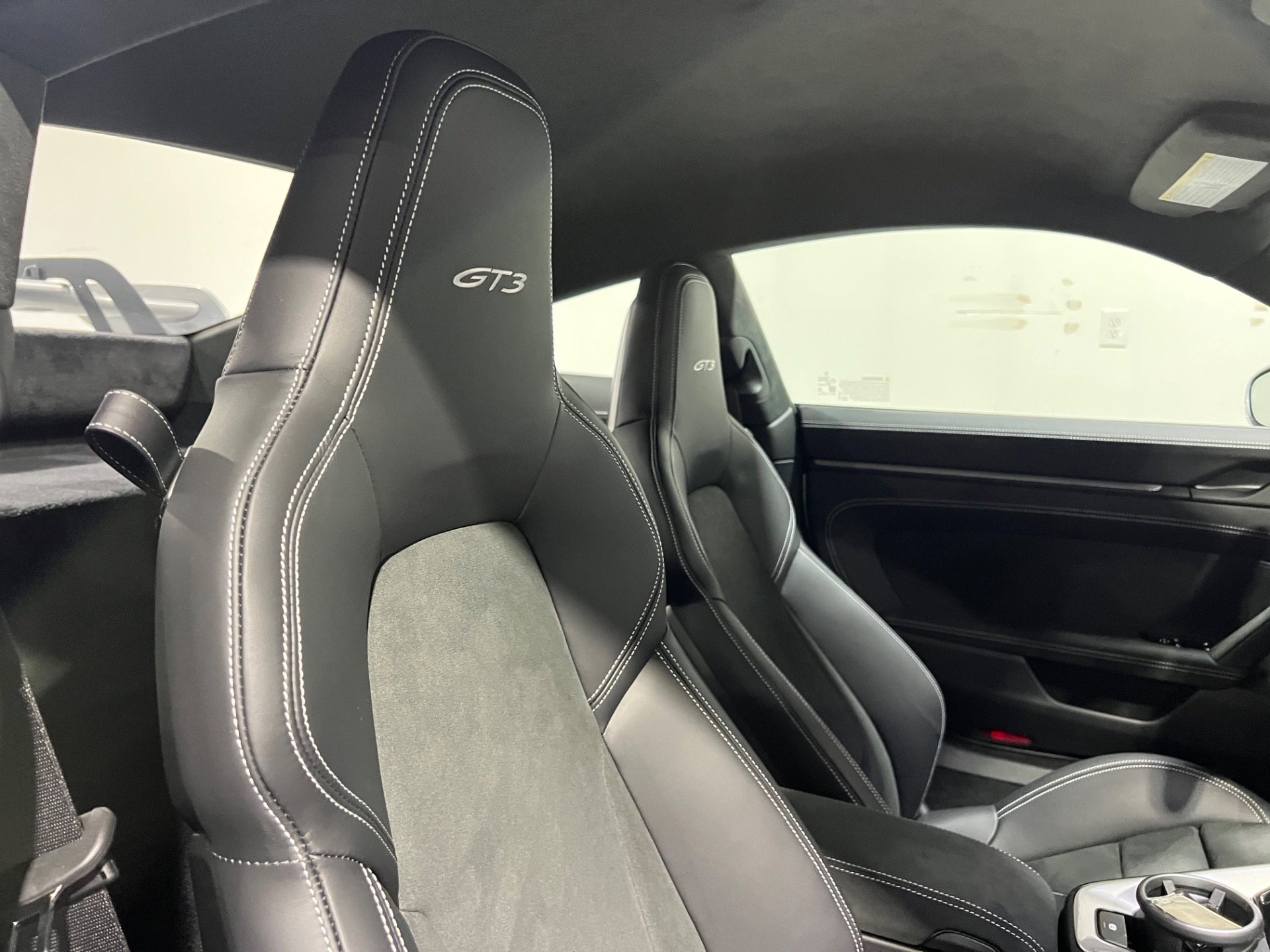 Used 2026 Porsche 911 GT3 image 65