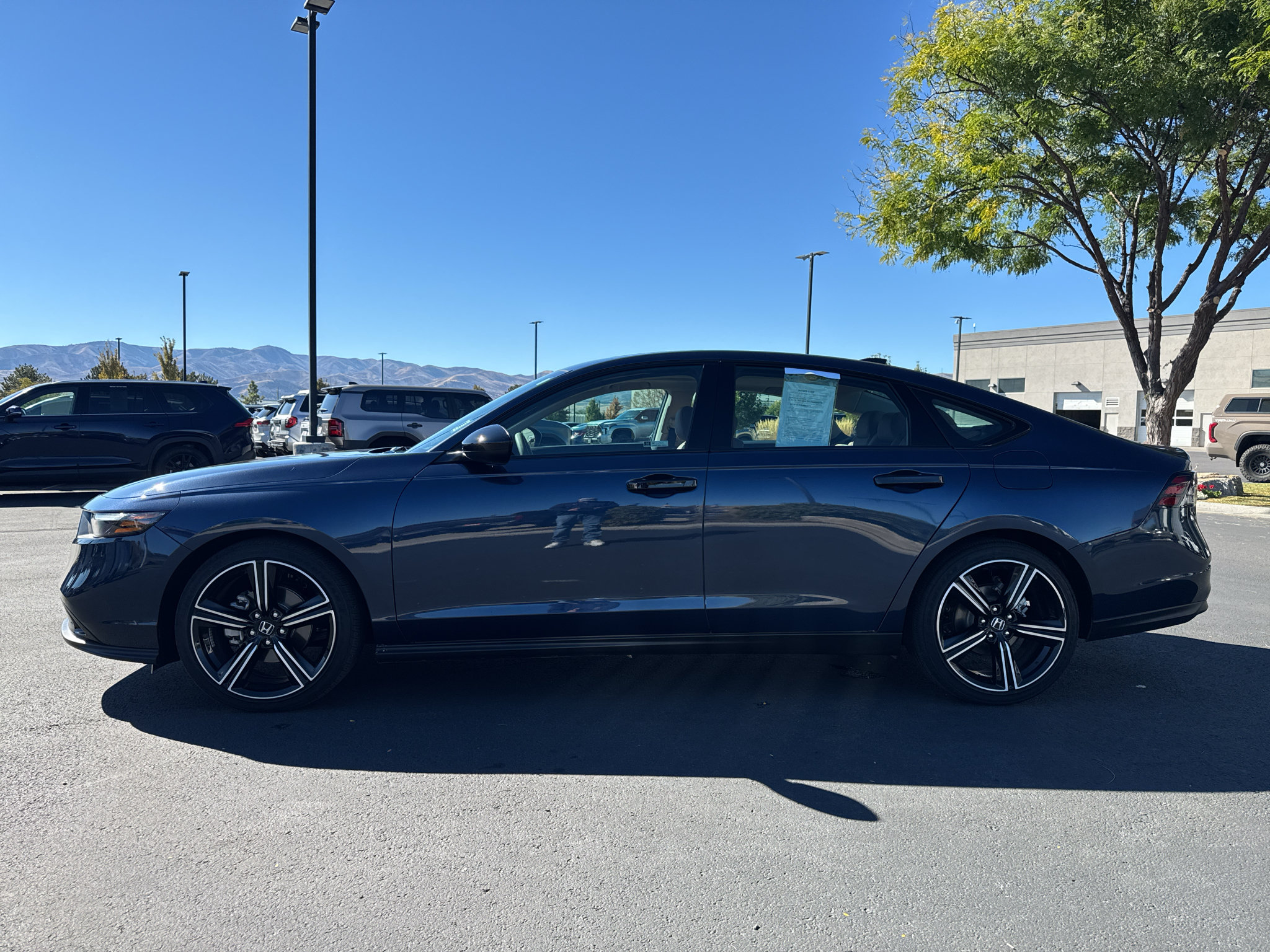 Used 2026 Honda Accord SE image 4