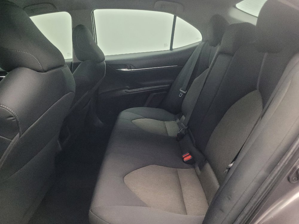 Used 2022 Toyota Camry LE FWD image 18