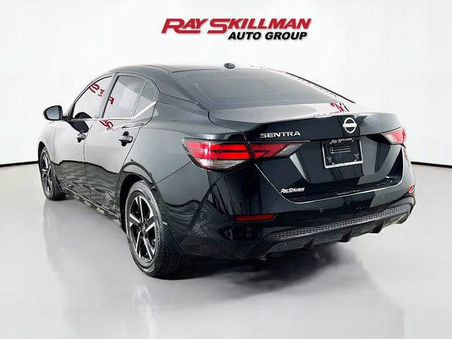 Used 2025 Nissan Sentra SV w/ All-Weather Package FWD image 5