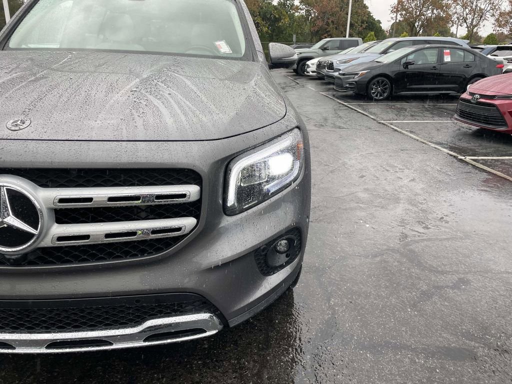 Used 2022 Mercedes-Benz GLB 250 image 13