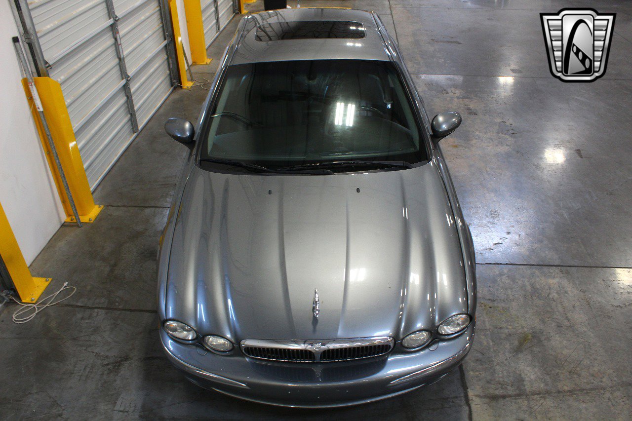 Used 2002 Jaguar X-TYPE 2.5 image 4